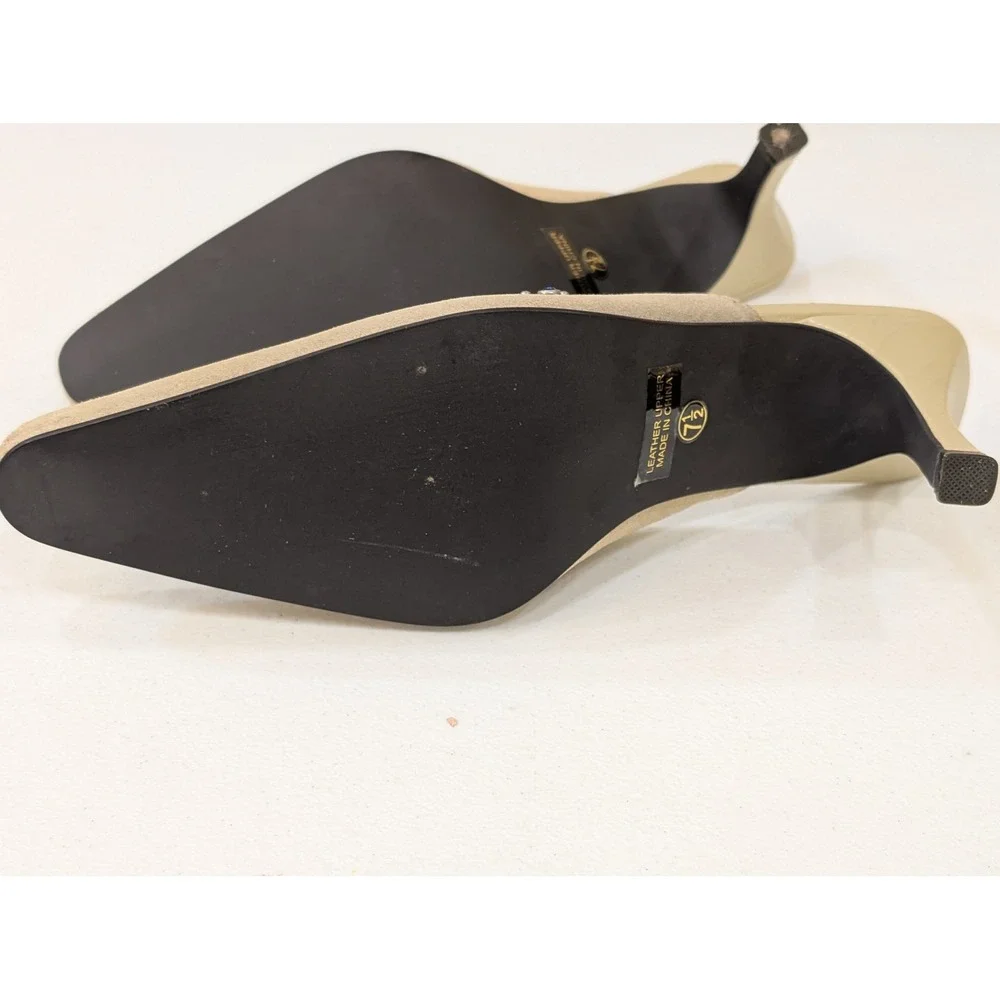 Yellow Box Jody Embellished Rhinestone Square Toe Beige Heel Mules Size 7.5 - Picture 6 of 9